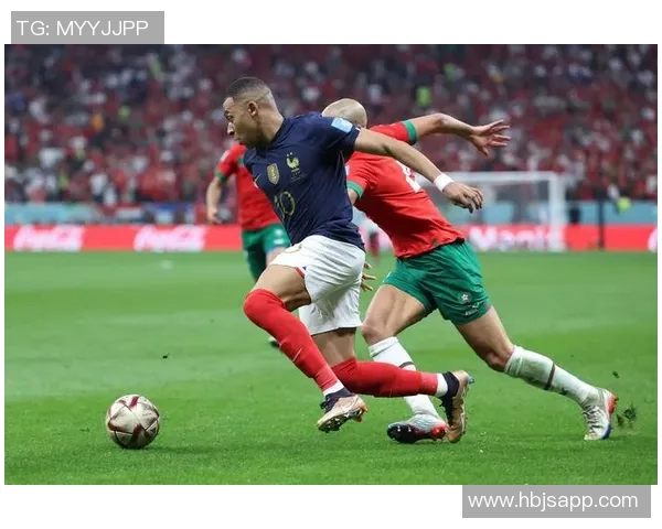 察雅足球球星带领球队崛起背后的奋斗历程与未来发展潜力分析